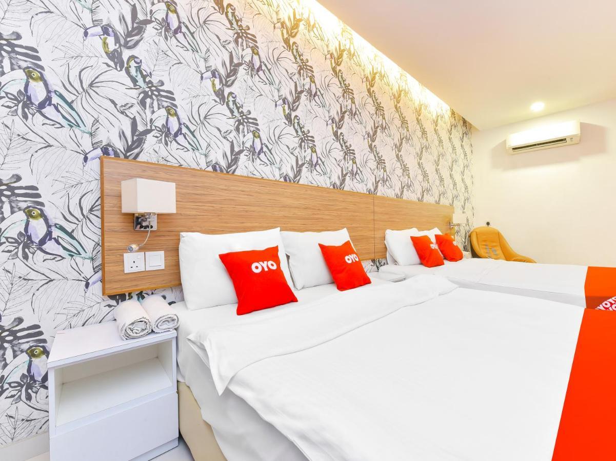 Oyo 90511 Sovotel Kota Damansara 38A Екстер'єр фото