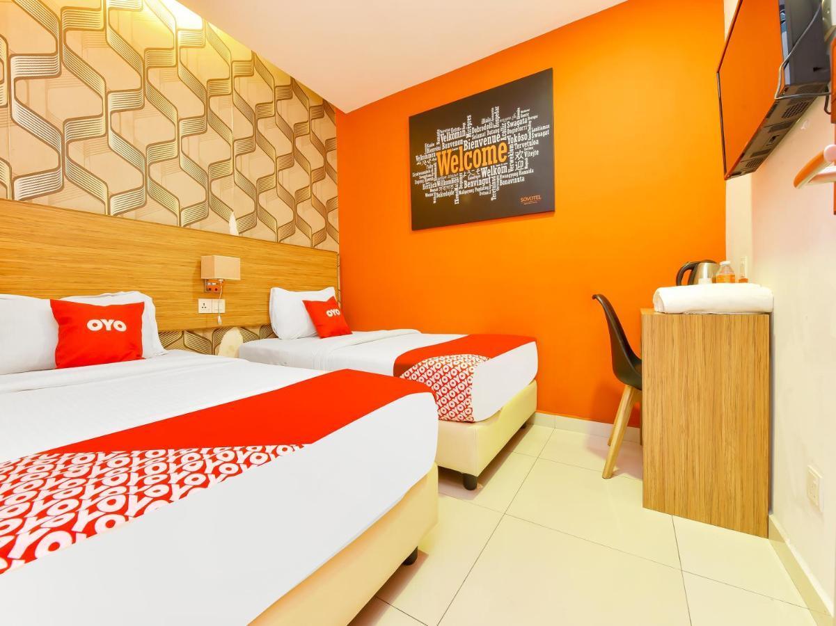 Oyo 90511 Sovotel Kota Damansara 38A Екстер'єр фото
